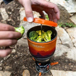 Jetboil Silicon Coffee Press Grande 7 Jetboil Silicon Coffee Press Grande -Outdoor Gear Sale 1107428 1107431 insitu04