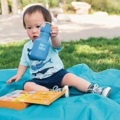 Klean Kanteen Kids Sippy Cup 335ml - Millennial Hearts -Outdoor Gear Sale 2019 K12CSIPPY PP Boy steel sippy bottle lifestyle a9c61f7d e680 48c9 85ac 2cef0e3da0ae