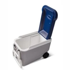 Igloo Maxcold 40 Roller Cool Box - Grey / Blue -Outdoor Gear Sale 7 00034687 o2