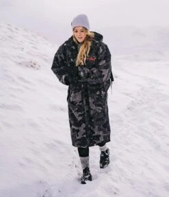 Dryrobe Advance Long Sleeve Black Camouflage - RECYCLED -Outdoor Gear Sale Black Camo 8 2024x2024 278ace14 3a8f 49c4 b488 38fcf1e8fd51