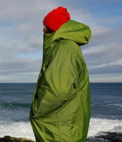 Dryrobe Advance Long Sleeve FOREST GREEN BLACK - RECYCLED -Outdoor Gear Sale Forest Green 7 2024x2024 e550faf1 7f6a 4abc b712 3cd1ef6c925d