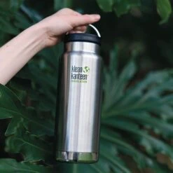 Klean Kanteen Insulated TK Wide With Café Cap 473ml - Black -Outdoor Gear Sale K32TKWSSL BS 32oz bottle insulated hand trees lifestyle