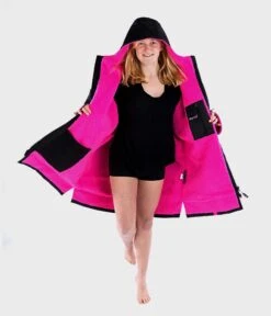 Dryrobe Advance Kids Long Sleeve BLACK PINK - RECYCLED -Outdoor Gear Sale LS Black Pink 3 2024x2024 b43bbd40 a214 49a0 8c0e 0e5aa4f963d0