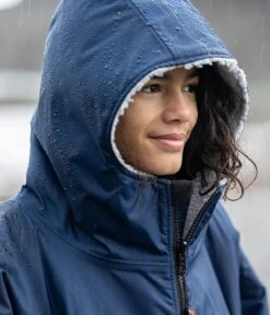 Dryrobe Advance Kids Long Sleeve NAVY GREY - RECYCLED -Outdoor Gear Sale LS Navy 6 2024x2024 1b8c10d1 b45e 4157 827d 9f5b7657f19d