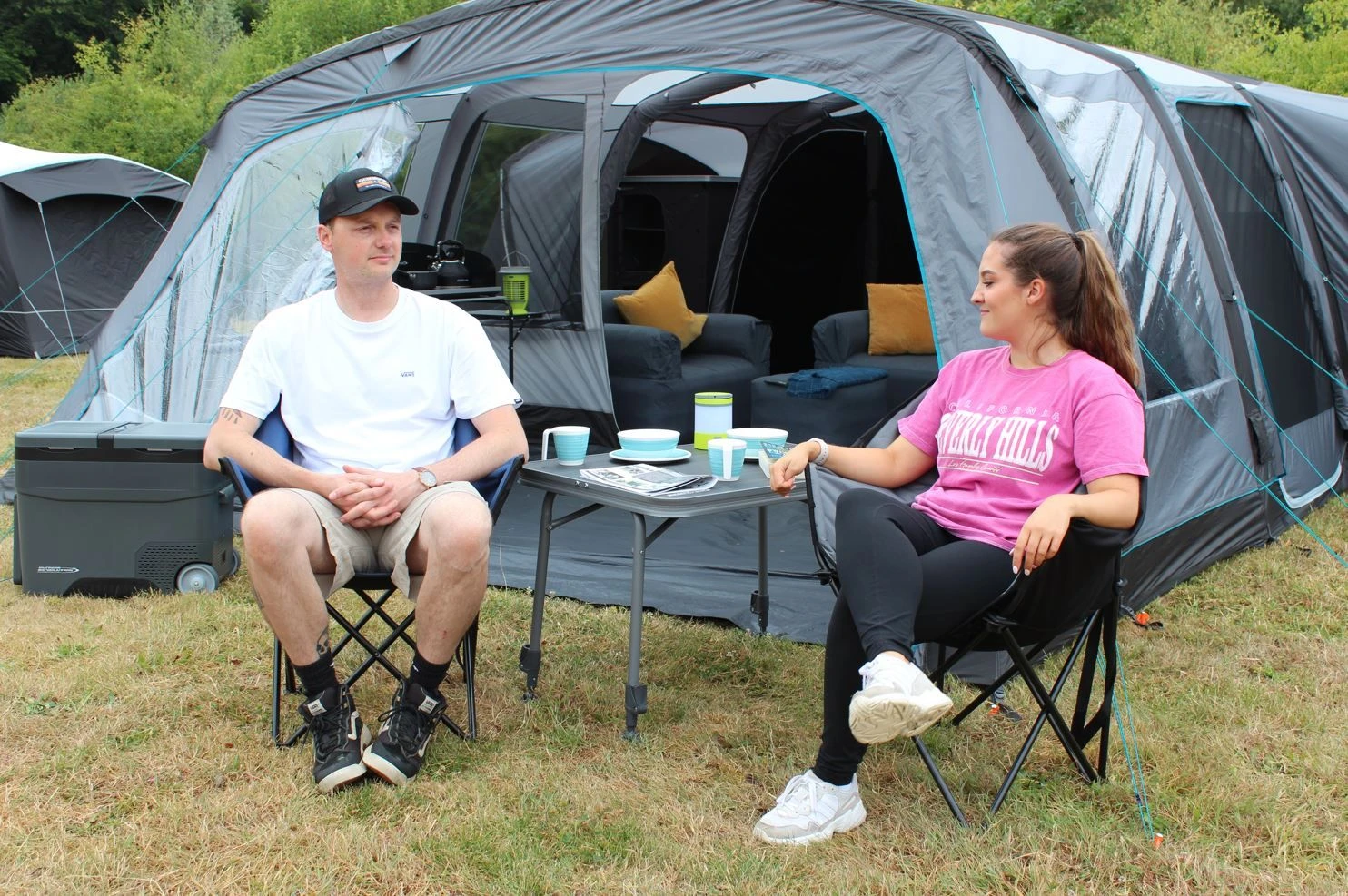 Outdoor Revolution Camp Star 900DSE Air Tent 3 Outdoor Revolution Camp Star 900DSE Air Tent - Image 3