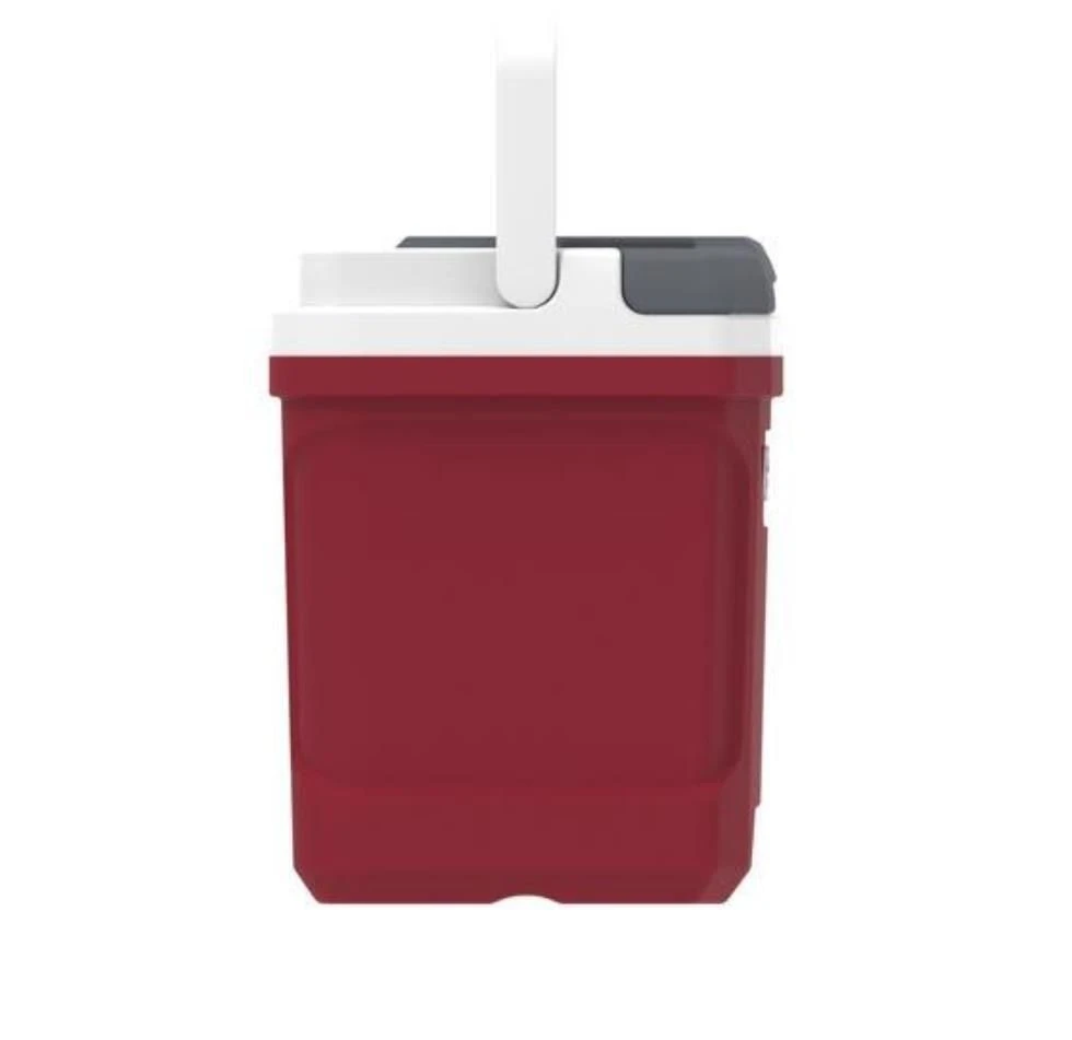 Igloo Latitude 16 Compact 15 Litre Cool Box - Red 3 Igloo Latitude 16 Compact 15 Litre Cool Box - Red - Image 3